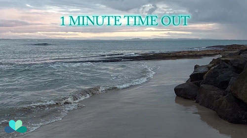 1 Minute Time Out - Ocean Waves at Sunrise - Touched by Nature - Maryse Jansen